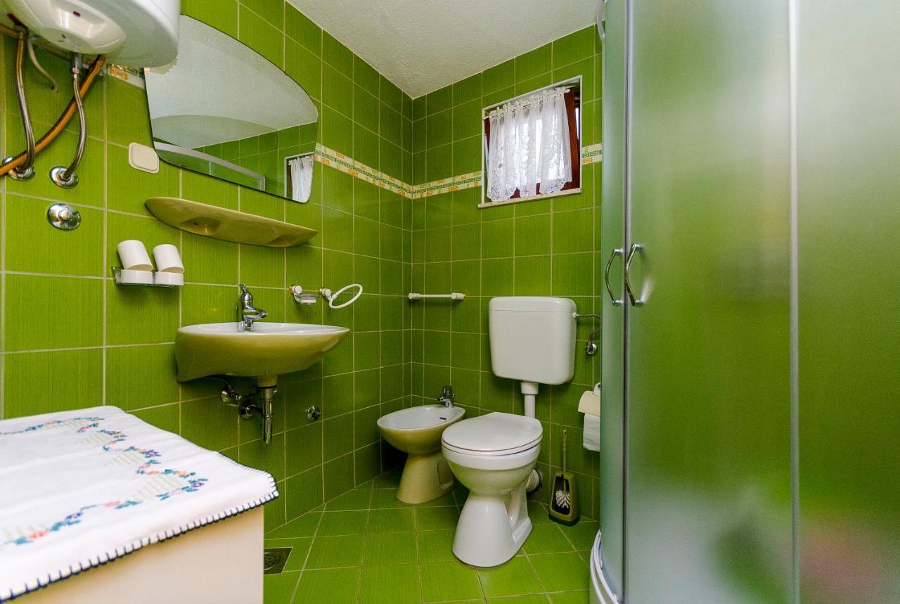Apartments Marijana Трогир Экстерьер фото